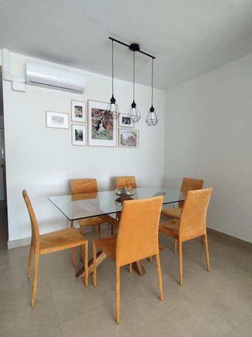Apartamento En Jerez 3 Dormitorios Y 2 Banos Jerez de la Frontera Ngoại thất bức ảnh